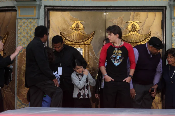 Jackie Jackson, Tito Jackson, Blanket Jackson, Prince Jackson at Michael Jackson Immortalized at Grauman's Chinese Theatre, Hollywood, CA 01-26-12 — Zdjęcie stockowe