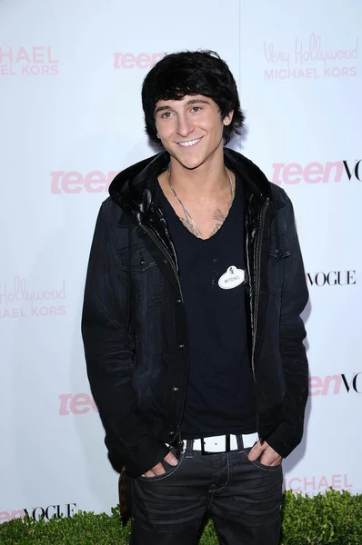 Mitchel Musso at the 8th Annual Teen Vogue Young Hollywood Party, Paramount Studios, Hollywood, CA. 10-01-10 — Stockfoto