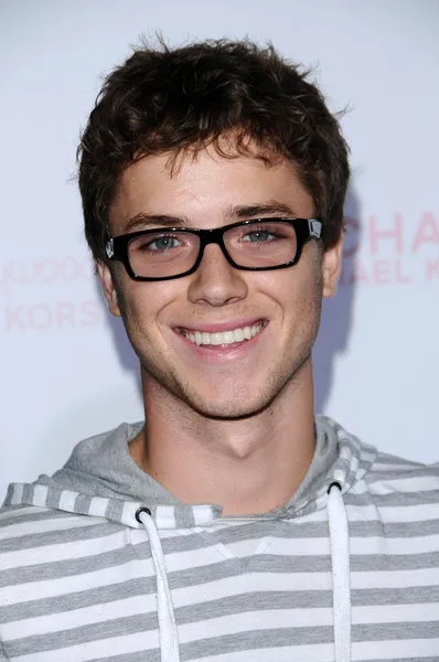 Jeremy Sumpter en el octavo Annual Teen Vogue Young Hollywood Party, Paramount Studios, Hollywood, CA. 10-01-10 —  Fotos de Stock