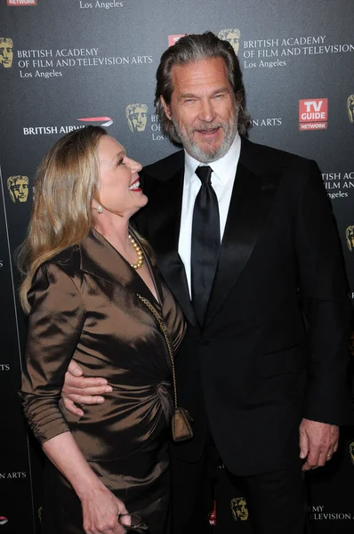 Jeff Bridges, esposa Susan en el 18º BAFTA Los Angeles Britannia Awards, Century Plaza Hotel, Century City, CA. 11-04-10 — Foto de Stock