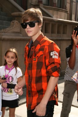 Justin bieber çeşitli'nın 4 yıllık gücü gençlik olay, paramount stüdyoları, hollywood, ca. 10-24-10