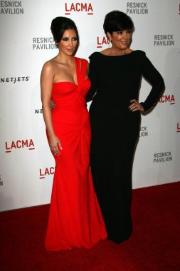 Kim kardashian ve kris jenner
