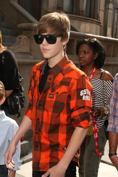 Justin bieber çeşitli'nın 4 yıllık gücü gençlik olay, paramount stüdyoları, hollywood, ca. 10-24-10 — Stok fotoğraf