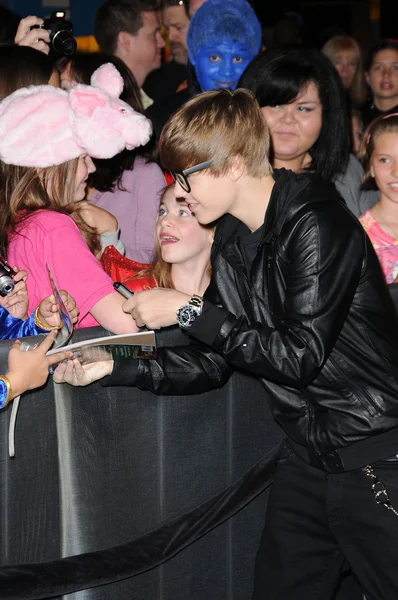 Justin bieber w "megamind" los angeles premiera, Chiński Teatr, hollywood, ca. 10-30-10 — Zdjęcie stockowe