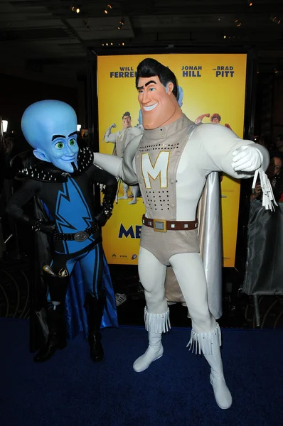 Персонажи Megamind в "Megamind" Лос-Анджелесе, Китайский театр, Голливуд, штат Калифорния. 10-30-10 — стоковое фото