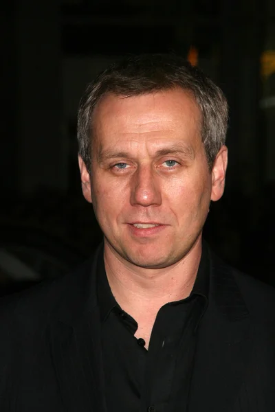 Nathan Lloyd Walker op het "Red" Los Angeles Screening, Chinese Theater, Hollywood, Ca. 10-11-10 — Stockfoto