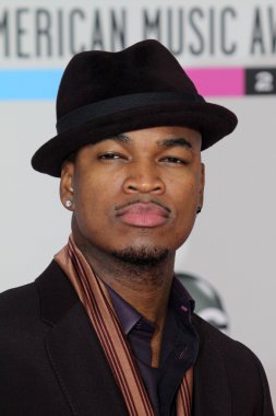 NeYo