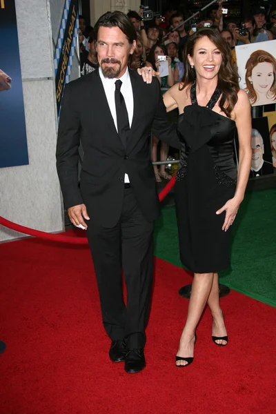 Josh Brolin a Diane Lane v "sekretariátu" Los Angeles Premiere, El Capitan, Hollywood, CA. 09-30-10 — Stock fotografie
