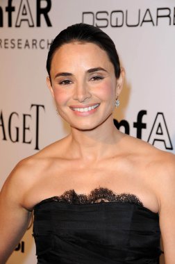 Mia Maestro