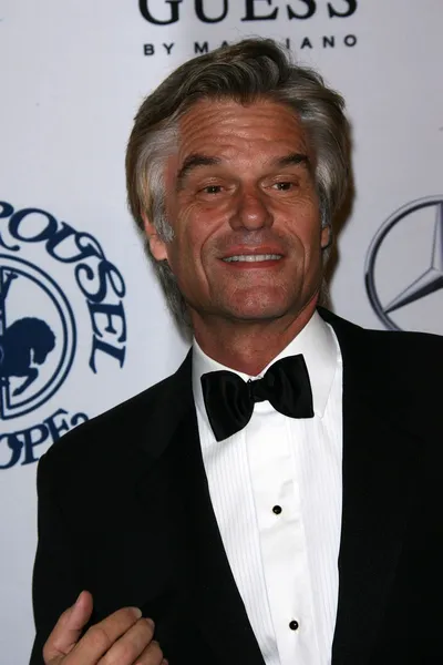 Harry Hamlin en el carrusel 32 aniversario de Hope Ball, Beverly Hilton Hotel, Beverly Hills, CA. 10-23-10 — Foto de Stock