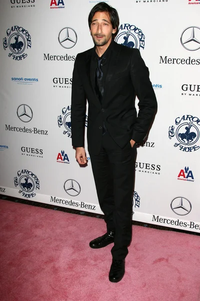 Adrien Brody en el 32º Aniversario Carrusel Of Hope Ball, Beverly Hilton Hotel, Beverly Hills, CA. 10-23-10 — Foto de Stock