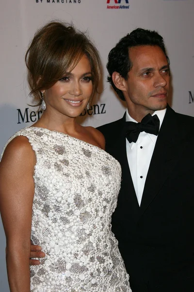 Jennifer Lopez and Marc Anthony — Stock Photo, Image