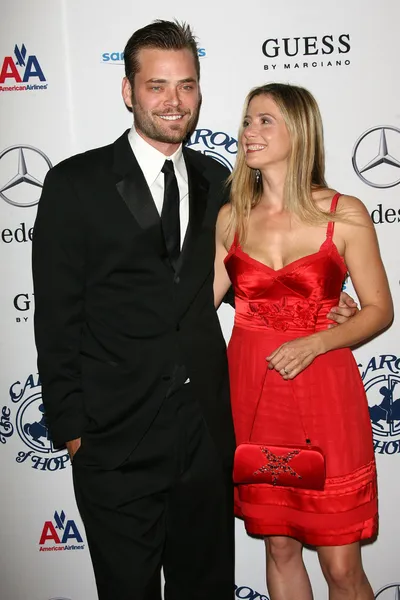 Mira Sorvino al 32th Anniversary Carousel Of Hope Ball, Beverly Hilton Hotel, Beverly Hills, CA. 10-23-10 — Foto Stock