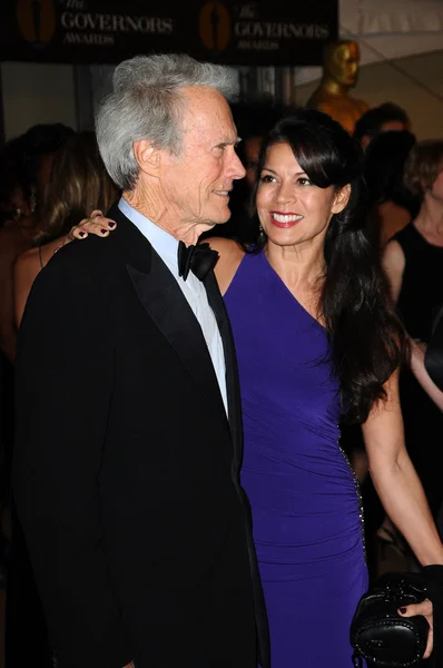 Clint Eastwood and wife Dina at the 2nd Annual Academy Governors Awards, Kodak Theater, Hollywood, CA. 11-14-10 — Stok fotoğraf