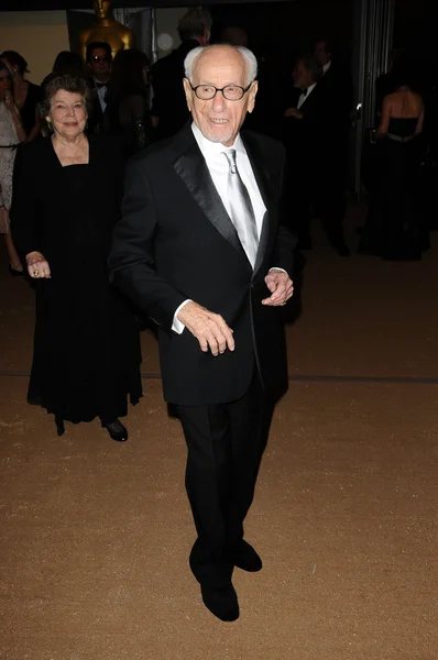 Eli Wallach at the 2nd Annual Academy Governors Awards, Kodak Theater, Hollywood, CA. 11-14-10 — Stockfoto