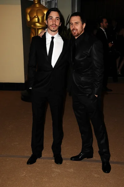 Justin Long e Sam Rockwell al 2nd Annual Academy Governors Awards, Kodak Theater, Hollywood, CA. 11-14-10 — Foto Stock