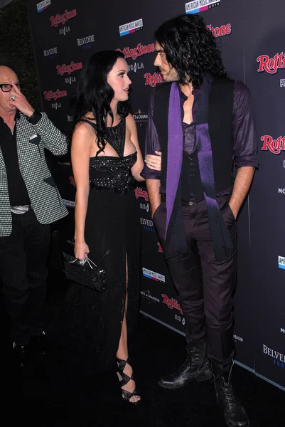 Katy Perry and Russell Brand at the Rolling Stone American Music Awards VIP After-Party, Rolling Stone Restaurant & Lounge, Hollywood, CA. 11-21-10 — Stock Photo, Image