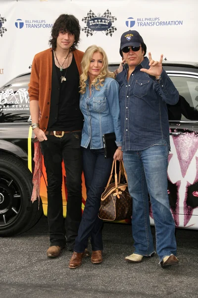 Nick Simmons, Shannon Tweed, Gene Simmons no segundo rali anual para crianças com câncer Scavenger Cup Comece seus motores Brunch, Roosevelt Hotel, Hollywood, CA. 10-23-10 — Fotografia de Stock