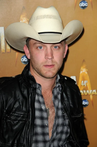 Justin Moore at the 44th Annual CMA Awards, Bridgestone Arena, Nashville, TN. 11-10-10 — Stock Photo, Image