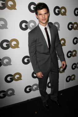 Taylor Lautner