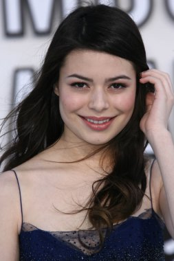 Miranda Cosgrove