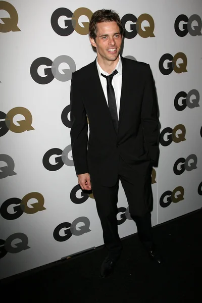 James marsden på gq 2010 "män året" part, chateau marmont, west hollywood, ca. 11-17-10 — Stockfoto