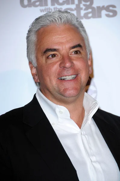 John O'Hurley at the "Dancing With The Stars" 200th Episode, Boulevard 3, Hollywood, CA. 11-01-10 — Stock Photo, Image