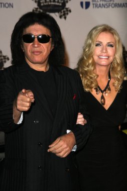 Gene Simmons ve Shannon Tweed Kanser 