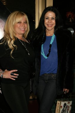 Gloria Kisel and Maria Conchita Alonso