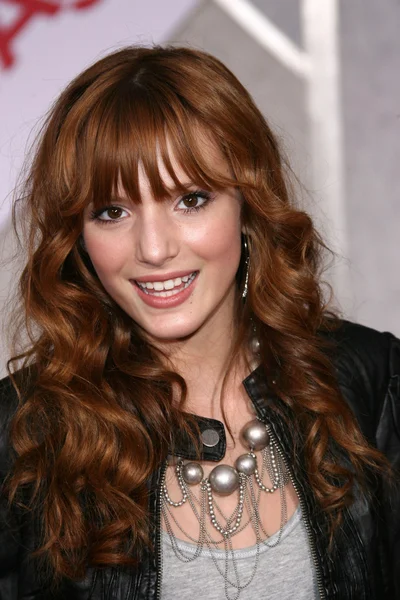 Bella Thorne — Foto Stock