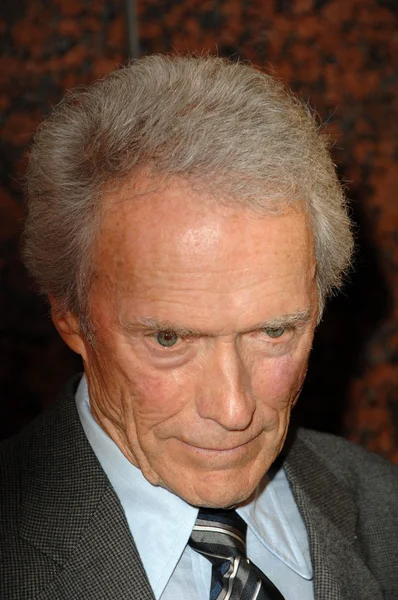 Clint Eastwood at the Inaugural Museum Of Tolerance International Film Festival Gala Honoring Clint Eastwood, Museum Of Tolerance, Los Angeles, CA. 11-14-10 — 图库照片