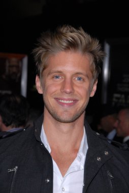 Matt Barr 