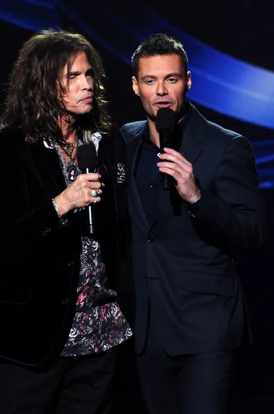 Steven tyler en ryan seacrest — Stockfoto