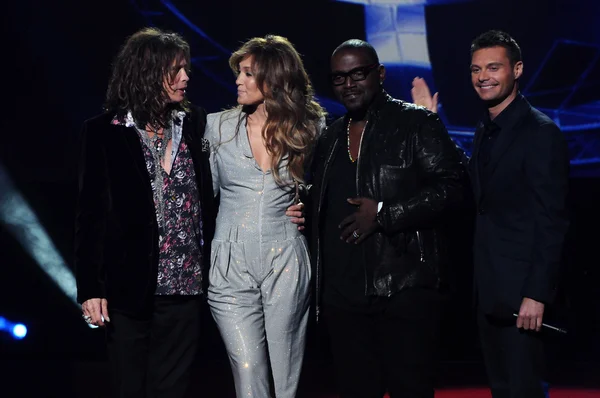 Jennifer Lopez, Steven Tyler, Randy Jackson — Foto Stock