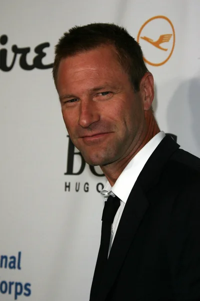 Aaron Ekhart at the Esquire House LA Opening Night Event With International Medical Corps, Esquire House, Beverly Hills, CA. 10-15-10 — Stock Photo, Image