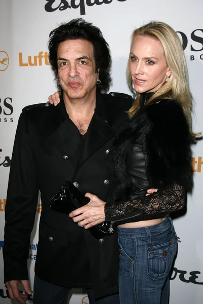 Paul stanley im esquire house la opening night event mit internationalem medizinischem korps, esquire house, beverly hills, ca. 10-15-10 — Stockfoto