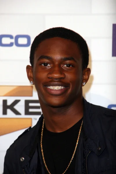 Malcolm David Kelley en "Scream 2010" de Spike TV, Greek Theater, Los Angeles, CA. 10-16-10 —  Fotos de Stock