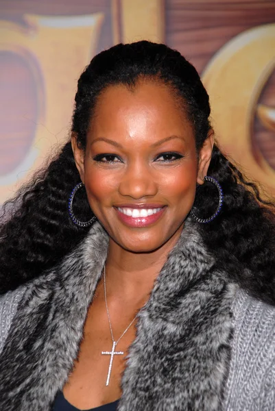 Garcelle Beauvais at the "Tangled" World Premiere, El Capitan Theatre, Hollywood, CA. 11-14-10 — Stock Photo, Image