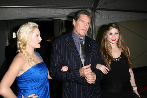 David Hasselhoff și Fiicele Taylor Ann și Hayley la Hollywood Walk of Fame 's 50 Birthday Bash, Kodak Theater Grand Ballroom, Hollywood, CA. 11-03-10 — Fotografie, imagine de stoc
