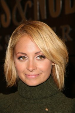 Nicole Richie