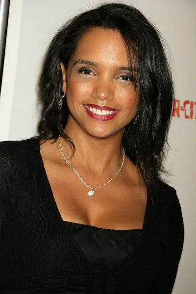 Denise George at the Inner-City Arts' 2010 Imagine Gala, Beverly Hilton Hotel, Beverly Hills, CA. 11-04-10 — Stock fotografie