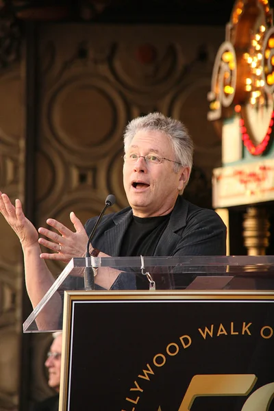 Alan Menken na cerimônia Alan Menken Hollywood Walk of Fame Star, El Capitan Theater, Hollywood, CA. 11-10-10 — Fotografia de Stock