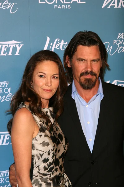 Diane Lane and Josh Brolin — Stock Photo, Image