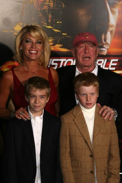 Tony Scott and family — Stock Photo, Image