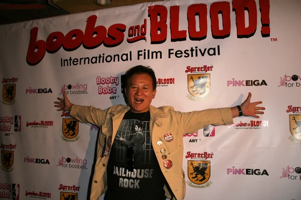 Yutaka ikejima bei der Eröffnung des internationalen Filmfestivals boobs and blood, new beverly cinema, los angeles, ca. 24-09-10 — Stockfoto