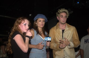 Scarlett pomers, mindy burbano ve wade robson