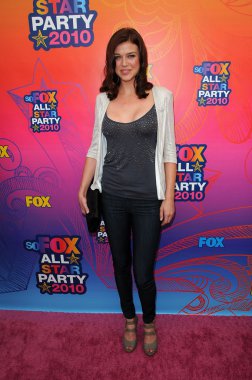 Adrianne palicki tüm fox tca, yıldızı parti, santa monica pier, santa monica, ca. 08-02-10