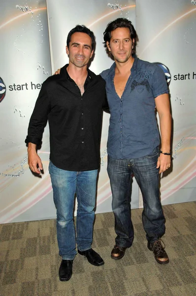 Nestor Carbonell and Henry Ian Cusick — Stock Photo, Image