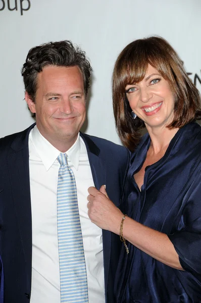 Matthew Perry and Allison Janney at the Disney ABC Television Group Summer 2010 Press Tour, Beverly Hilton Hotel, Beverly Hills, CA. 08-01-10 — Stok fotoğraf