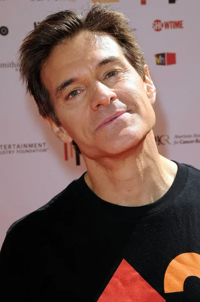 Mehmet Oz at the 2010 Stand Up To Cancer, Sony Studios, Culver City, CA. 09-10-10 — Stock Photo, Image